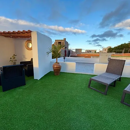Casa Vistabuena, Golf, Jacuzzi, And Views Holiday home Buenavista Del Norte